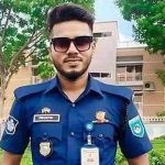 মা-বাবা ও বন্ধুদের কোলে চড়ে পড়াশোনা করা ইমতিয়াজ এখন পেশাদার সফটওয়্যার ইঞ্জিনিয়ার