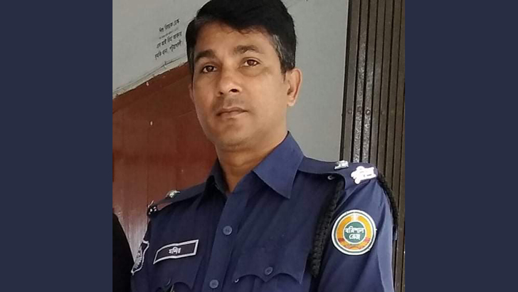 বেপরোয়া দুর্নীতির পরও বরিশালে বহাল ওসি মনির 10 image 706301 16918767