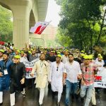 মোবাইল ফোনে পরকীয়া, পালিয়ে এসে দেখেন প্রেমিক দৃষ্টিহীন