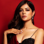 বিষাদ ছুঁয়েছে নোরাকে