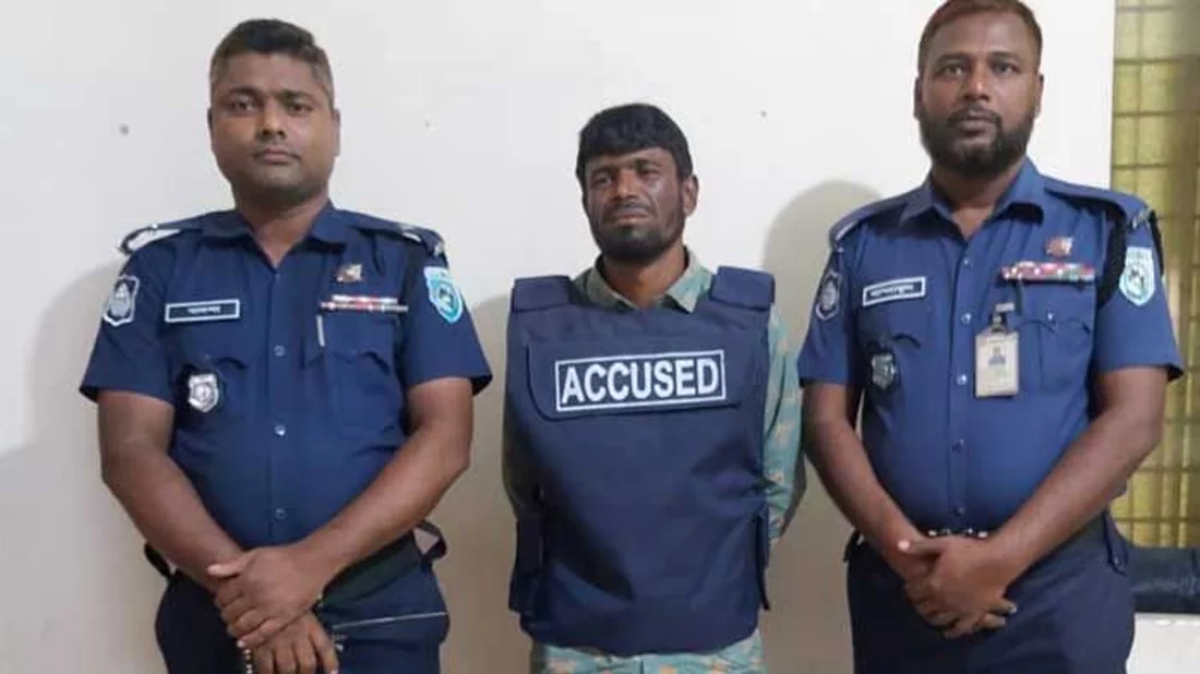 চারণকবি রাধাপদ রায়ের ওপর হামলা: আসামি কারাগারে 5 1de2c43efd2fc5954c6d5106fe8cb810 65264b9604995