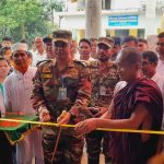 ইসরায়েলি হামলায় পরিবারের ১১ জনকে হারালেন সাংবাদিক