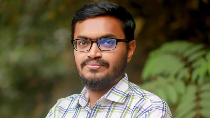 ‘কোটি টাকা লাগলে দিব, আমার কমিটি লাগবে’ : কুয়েট ছাত্রলীগ সভাপতির অডিও ফাঁস 10 ec26e07642fea4ddeeee13ec71991075 652d903d2f110