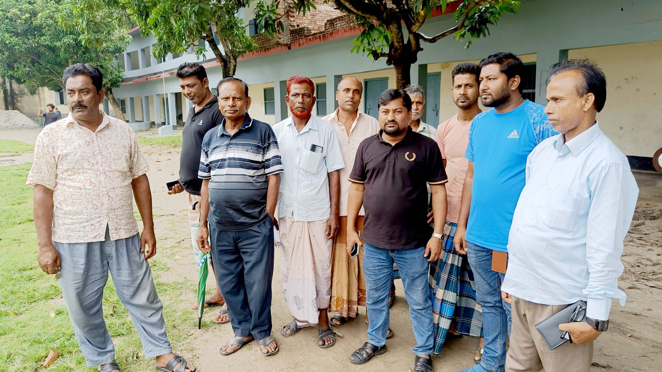 বাগমারায় সরকারের সুফলভোগীদের সাথে এমপির মতবিনিময় 8 received 538121015158244 scaled