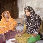 বরগুনায় পিকাআপ ভ্যানে আগুন দিয়েছে দুর্বৃত্তরা