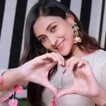 টিভি নাটকে ঈর্শ্বনীয় অবস্থানে অভিনেত্রী কেয়া পায়েল