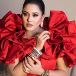 রাণীর থেকেও বেশি সুন্দরী অমরিশ পুরির কন্যা নম্রতা পুরি