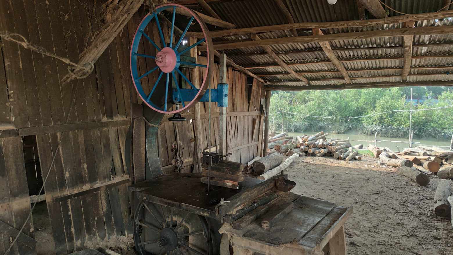 received 753728906597919