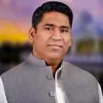 বাণিজ্যিকভাবে মধু চাষ : ব্যস্ত সময় পার করছেন চাষিরা