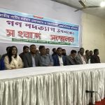 বলিউডে জয়া-যাত্রা, উষ্ণতা ছড়াচ্ছেন সোশ্যাল হ্যান্ডেলে