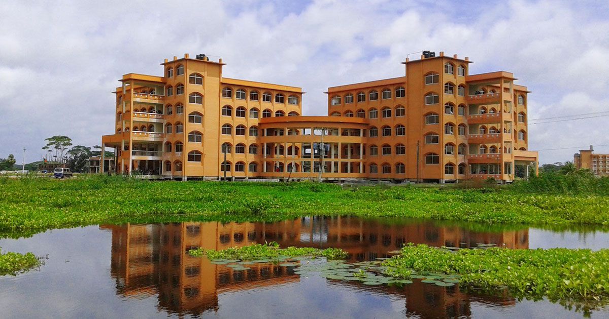 বরিশাল বিশ্ববিদ্যালয় : দ্বন্ধ-কোন্দলে বাড়ছে সমস্যা,নষ্ট হচ্ছে শিক্ষার পরিবেশ 14 Barishal University