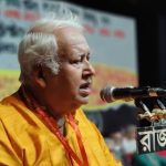 পরিবার বাঁচাতে গাজার শিশুরা খাবারের সন্ধানে