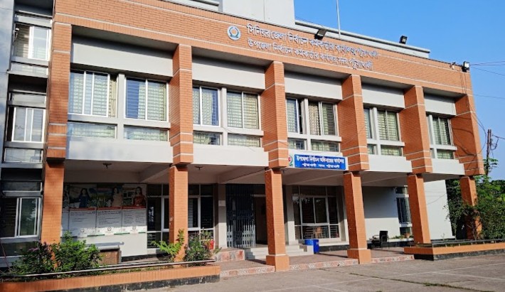 আচরণবিধি মানছেন না পটুয়াখালীর মেয়র 8 main 1708063831