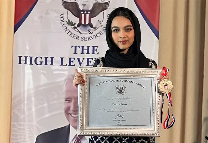 আমেরিকার প্রেসিডেন্ট অ্যাওয়ার্ড পেলেন প্রিসিলা 6 102065 pri