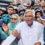 নাম নিয়ে আপত্তি, সেন্সরে ঝুলে আছে তানবির হাসানের ‘মধ্যবিত্ত’