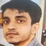 দিল্লি বিশ্ববিদ্যালয়ের সামনেই পাকোড়া বিক্রি শুরু করলেন বরখাস্ত অধ্যাপক