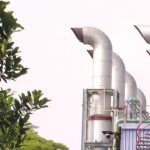 সাভারে বাসের হেলপারের অণ্ডকোষে লাথি মারল পুলিশ সদস্য