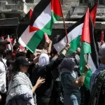 শরীয়তপুরে বিনা টিকিটে পার্কে প্রবেশ: ৫ শিশুকে কান ধরে দাঁড়িয়ে রাখলেন ইউএনও