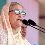 কলাপাড়ার কলেজ মাঠে প্রধানমন্ত্রীকে দেখতে হাজার হাজার মানুষ