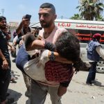 সোনারগাঁয়ে সড়ক ও জনপথ বিভাগের জমি দখল করে দোকান নির্মাণ