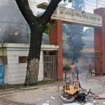 আওয়ামী সরকারের পতন ‘শ্রীলঙ্কান স্টাইলে’ গণভবন দখল