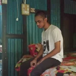 টাকার অভাবে চিকিৎসা হচ্ছে না গুলিবিদ্ধ বেল্লালের