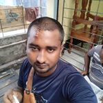কলেজ ড্রেসটা ঝুলে আছে হ্যাঙ্গারে, কোথাও ওসমান নেই
