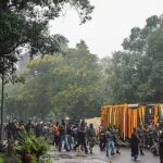 কক্সবাজারে চেকপোস্ট বসিয়ে চাঁদাবাজি