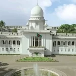 পাকিস্তানের ক্ষেপণাস্ত্র হামলায় কেঁপে উঠল ভারত