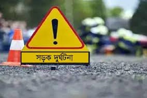 সীতাকুণ্ডে সড়ক দু*র্ঘটনায় প্রা*ণ গেল ২ জনের 9 images78