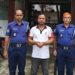 মোকা রাতে করতেন ডাকাতি, দিনে শিক্ষক