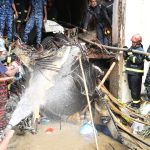 শিক্ষা উপদেষ্টার পদত্যাগ দাবিতে সচিবালয়ের সামনে শিক্ষার্থীদের আন্দোলন