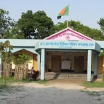 চব্বিশ নিয়ে যেন চেতনা ব্যবসা না হয় একাত্তরের মতো  : সালাহউদ্দিন আহমেদ