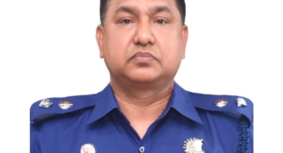 বরিশালের সাবেক এসপি ওয়াহিদুলসহ তিন পুলিশ কর্মকর্তার বিরুদ্ধে জমি দখল ও ঘুষ-বাণিজ্যের অভিযোগ 5 sp ohidul islam