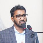 আলোকচিত্রীআলোকচিত্রী শহিদুল আলম যে জাহাজটিতে ছিলেন সেটিতেই প্রথম হামলা চালানো হয়