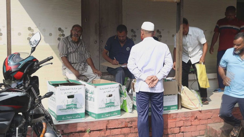 দুম্বার মাংস লুট