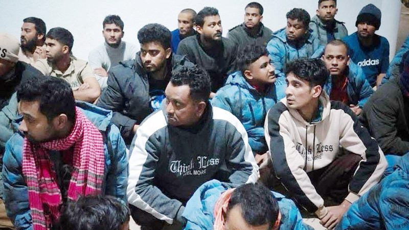 বরিশালের ৪০ যুবক ফের লিবিয়ায় আটক
