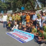 প্রেমের টানে চীন থেকে মঠবাড়িয়ায় যুবক