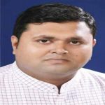বরগুনার বাজারে বিক্রি হচ্ছে আগাম জাতের তরমুজ