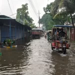 রেলওয়ের টিকিট কালোবাজারি চক্রের প্রধান বাবু আটক