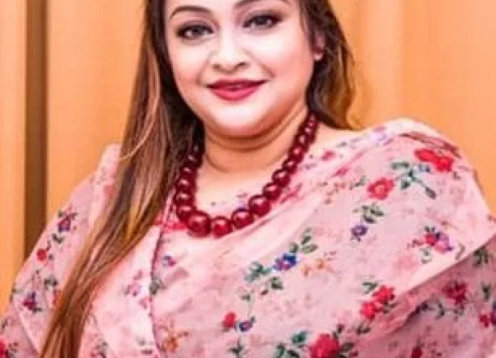 কুমিল্লা সিটি করপোরেশনের সাবেক মেয়র সূচি পালালেন ভারতে পালালেন 9 5decd06a98aa916307abfe631a005198 65ed2a41bd725