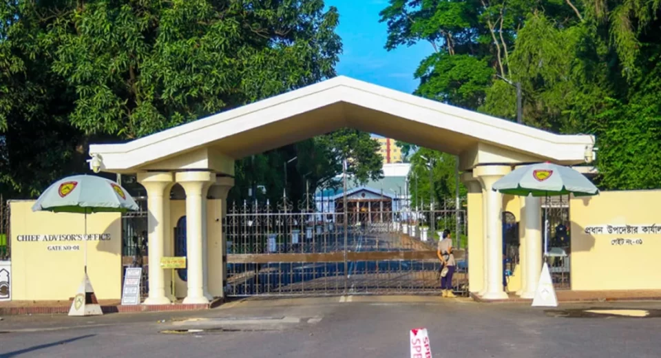 সদ্য পদায়নকৃত জেলা প্রশাসকদের ব্রিফিং স্থগিত,প্রজ্ঞাপন বাতিলের দাবি 14 96b0d6fee6a612310bd266c32bd833a9 66e0a0cda1a28