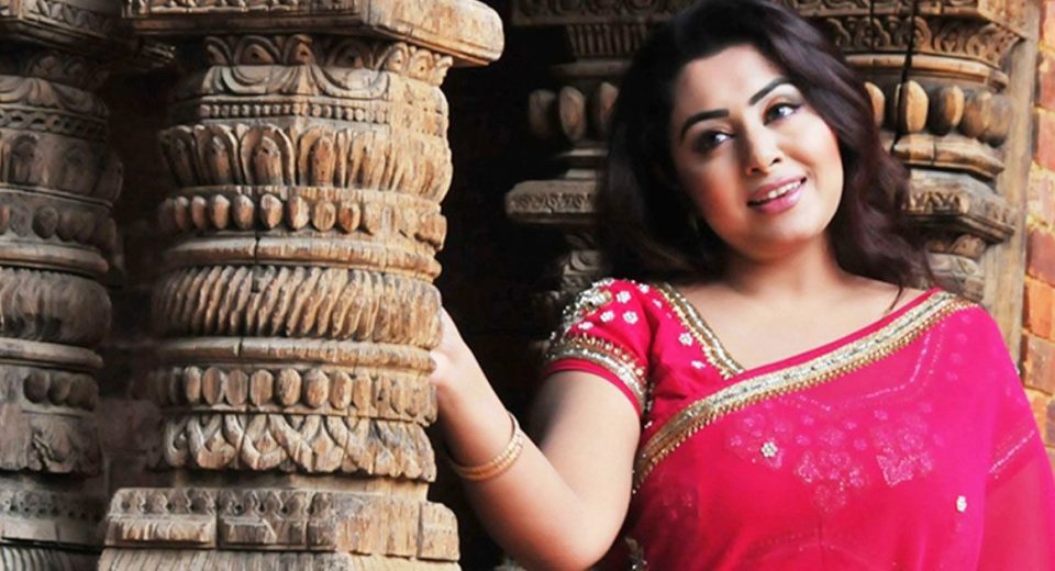 সরকার পরিবর্তনের পরও দখলমুক্ত হয়নি ইভা রহমানের ফ্ল্যাট 8 EVA RAHMAN