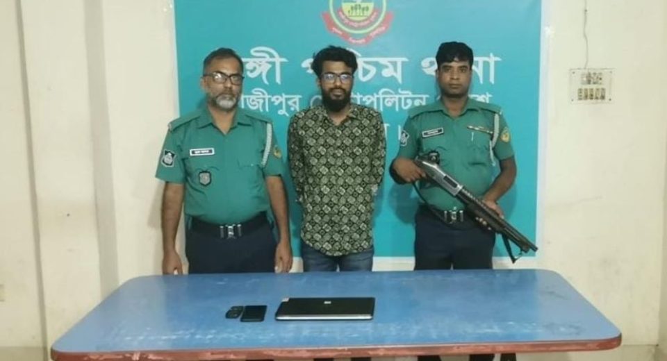 গাজীপুরে বৈষম্যবিরোধী ছাত্র আন্দোলনের নেতা ইসহাক রুহুল্লাহ গ্রেফতার 6 Pic 22 68389524e17f2