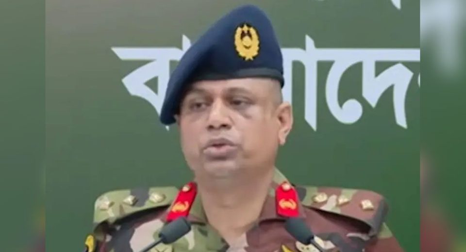 গোপালগঞ্জে যাদের জীবন নাশের হুমকি ছিল তাদের সহায়তা করেছে সেনাবাহিনী 10 Untitled 1 688b868514a3b