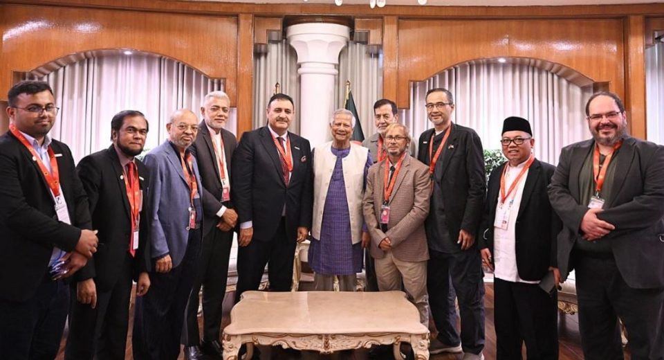 ইসলামি এনজিওগুলোকে সামাজিক ব্যবসায় যুক্ত হওয়ার আহ্বান প্রধান উপদেষ্টার 5 image 213502 1751812244