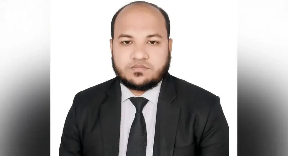 বিচারককে পিপির ‘ঘুষ’, পটুয়াখালী বারে আইনজীবীর সদস্যপদ স্থগিত 7 image 215544 1755787722