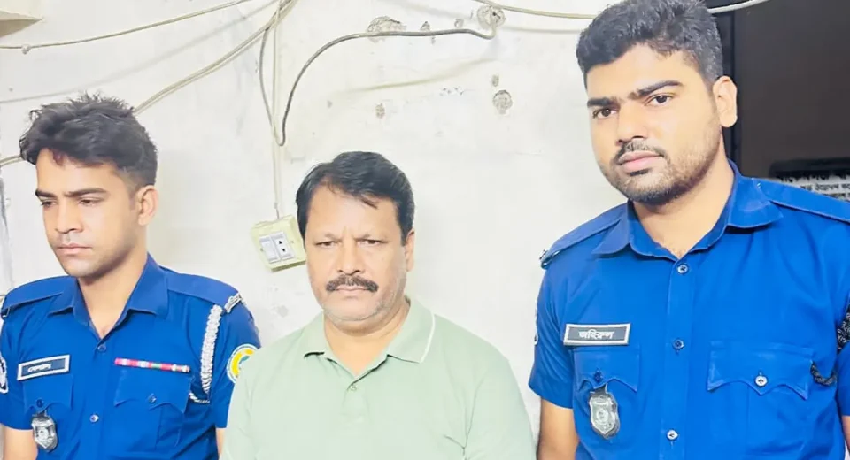 লোকমান ডাকুয়া