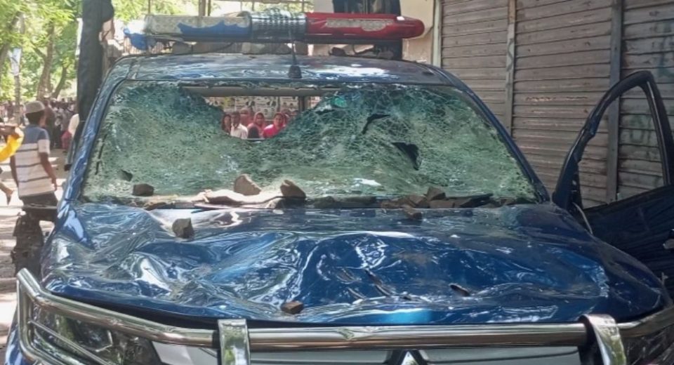 গোয়ালন্দে পুলিশের ওপর হামলা ও গাড়ি ভাঙচুর,নিষিদ্ধ ছাত্রলীগ নেতাসহ গ্রেফতার ৫ 9 rajbari 68bd1de11f5eb